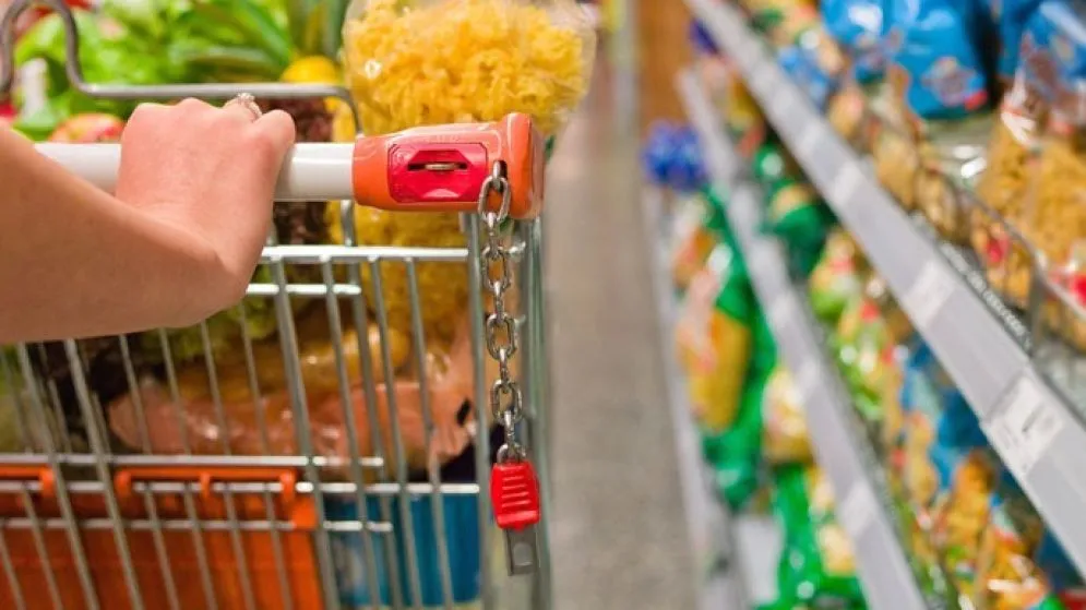 Santa Cruz lidera el ranking del changuito más caro del país con $834.177