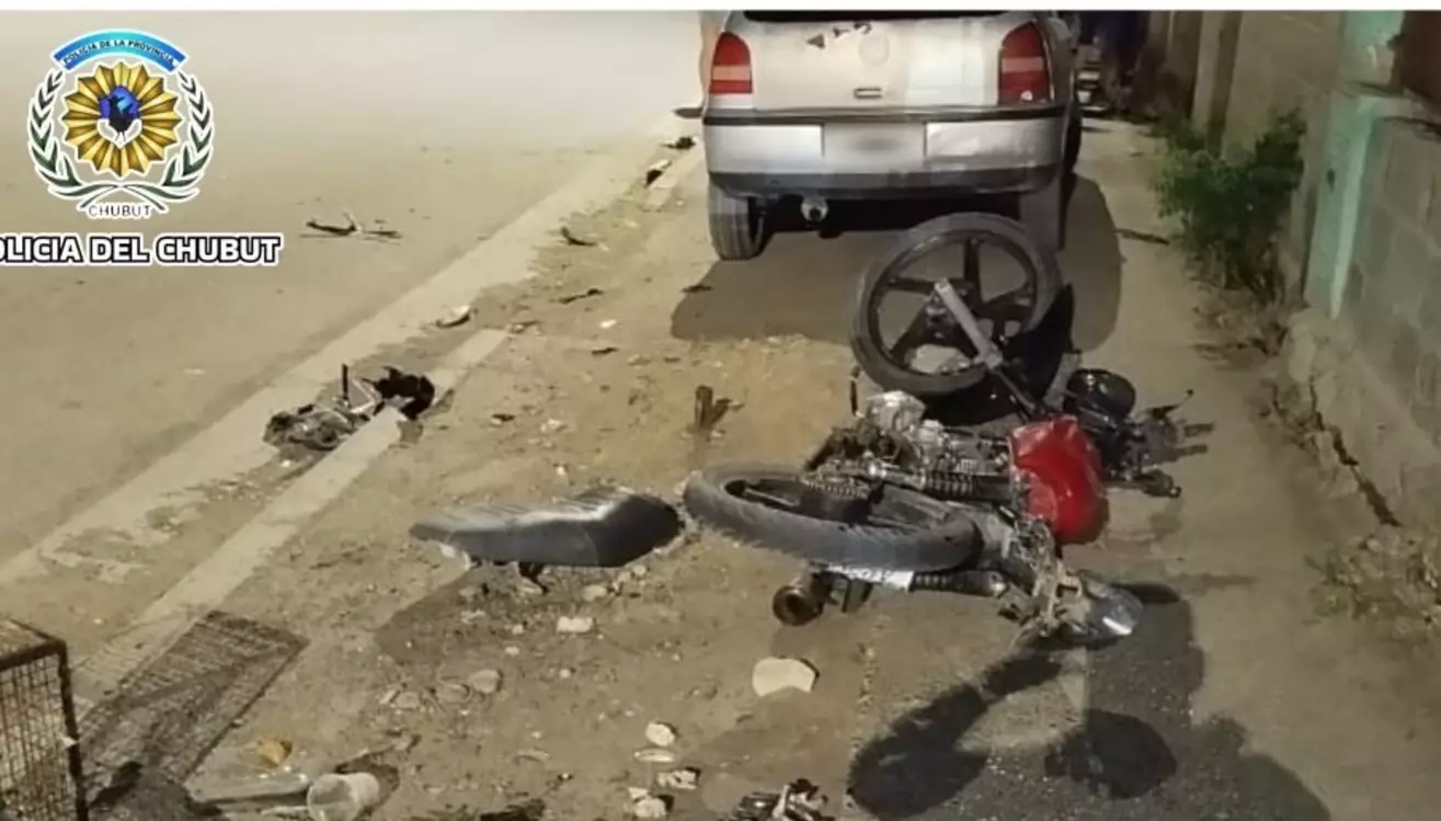 Choque en barrio INTA derivó en disturbios y ataque a policía