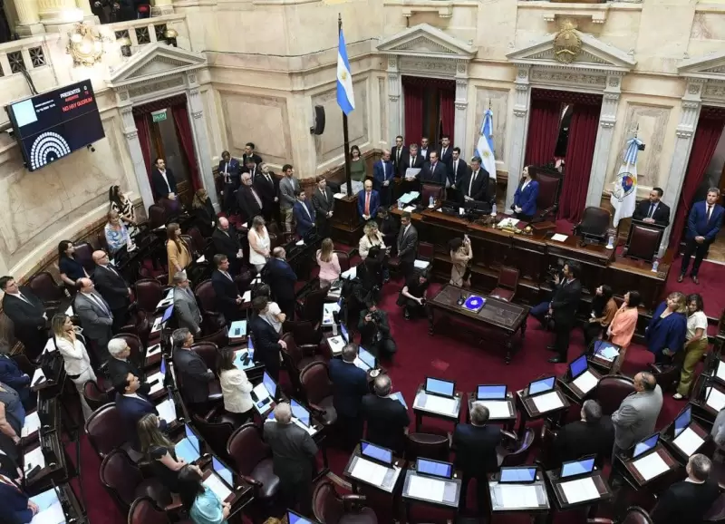 Última sesión ordinaria en el Senado: UxP buscará sancionar la ley de DNU, pero los libertarios se oponen