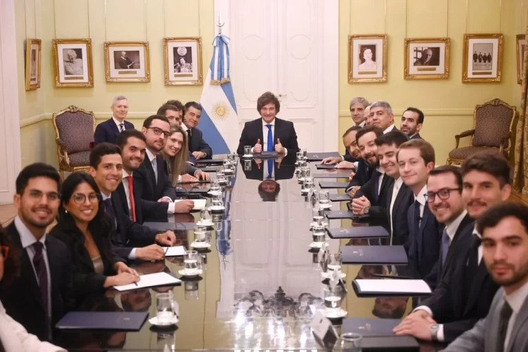 Milei recibió al CEO de Vista Energy tras el anuncio de millonaria inversión