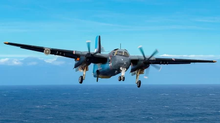 Argentina despide al último avión antisubmarino Turbo Tracker