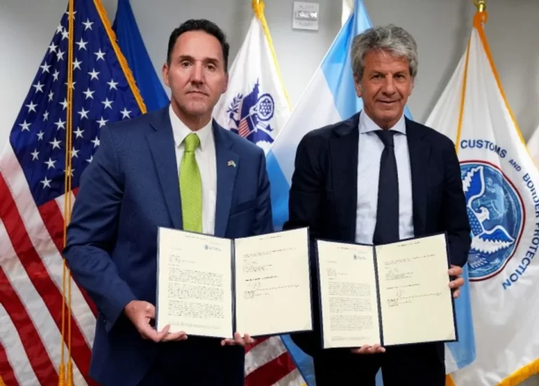 Argentina y EE.UU. firman acuerdo de cooperación aduanera