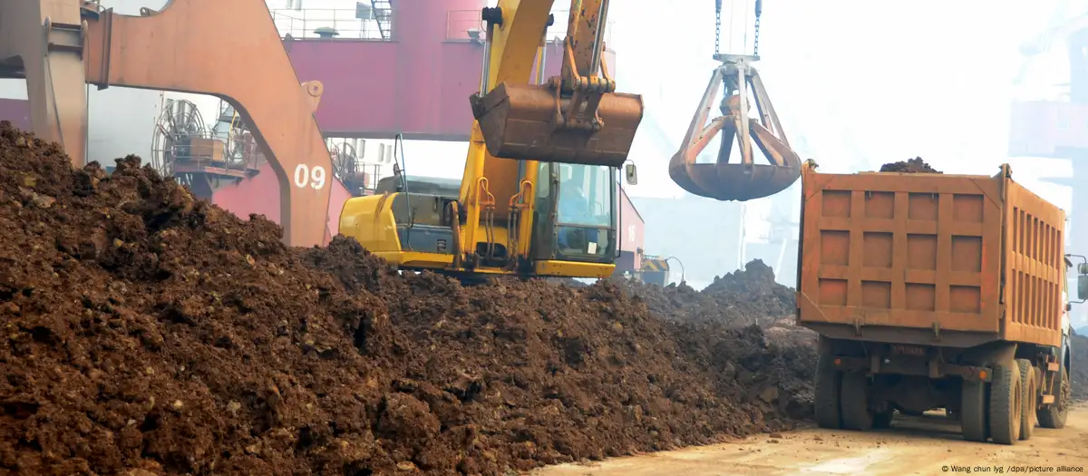 China suspende prohibición de exportación de metales raros a EE.UU.