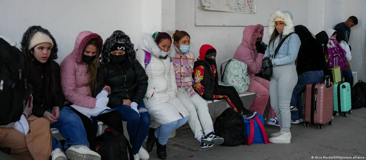 Cuba recibe 139 migrantes deportados desde Estados Unidos