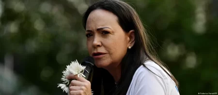 Machado anuncia «hora decisiva inminente» para Venezuela