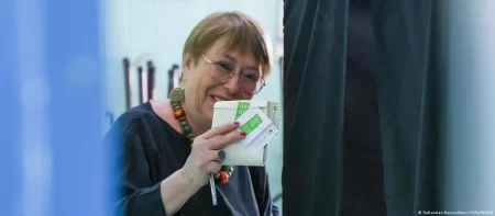 Chile vota hoy en elecciones que apuntan a balotaje