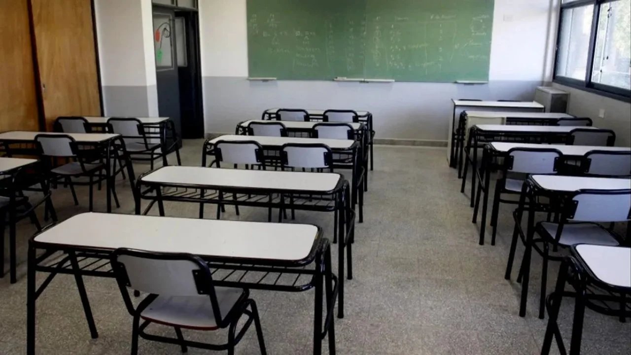 Escuelas del Chubut retoman la actividad tras mejorar el clima