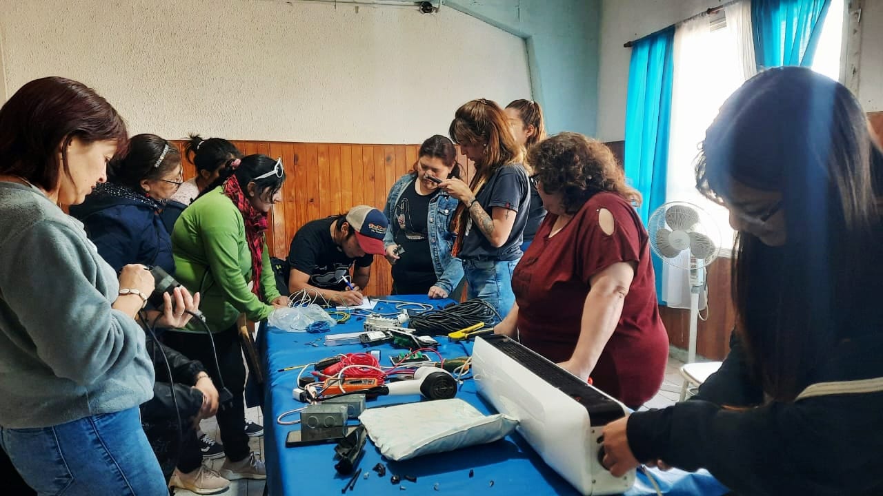 Rawson impulsa la autonomía femenina con la segunda etapa del programa “Yo Puedo”