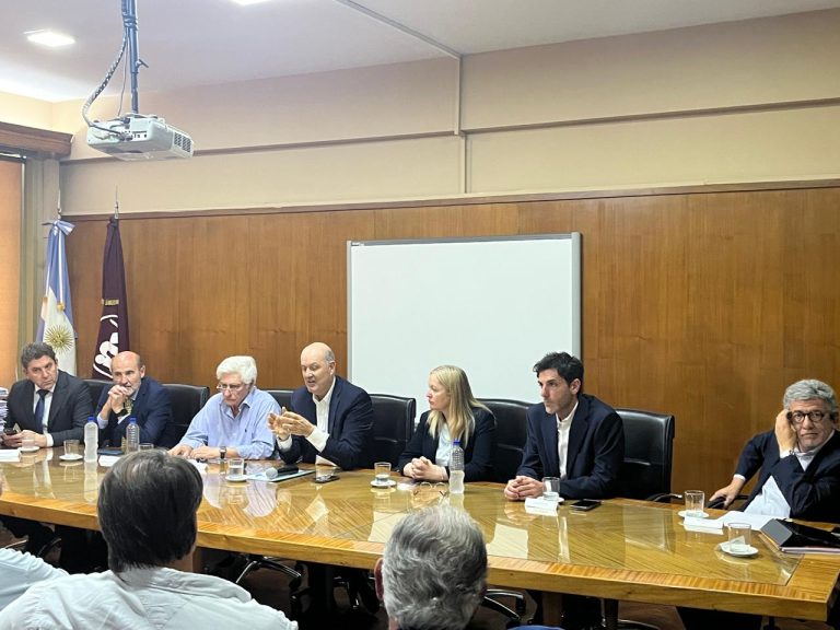 Impacto en el Vino: INV y el Sector Analizan la Nueva Desregulación de 973 Normas