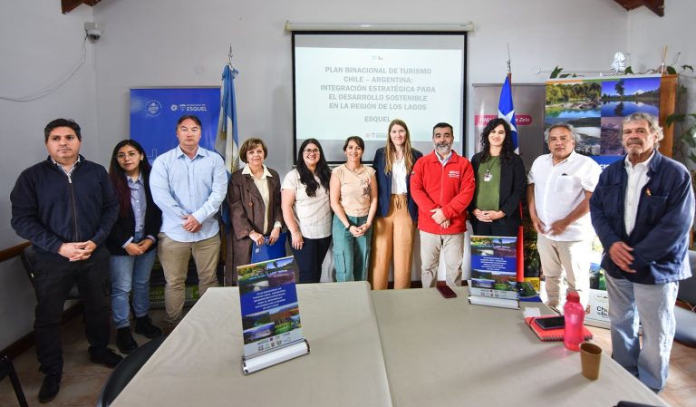 Esquel recibió a autoridades de Argentina y Chile en el primer encuentro binacional de turismo
