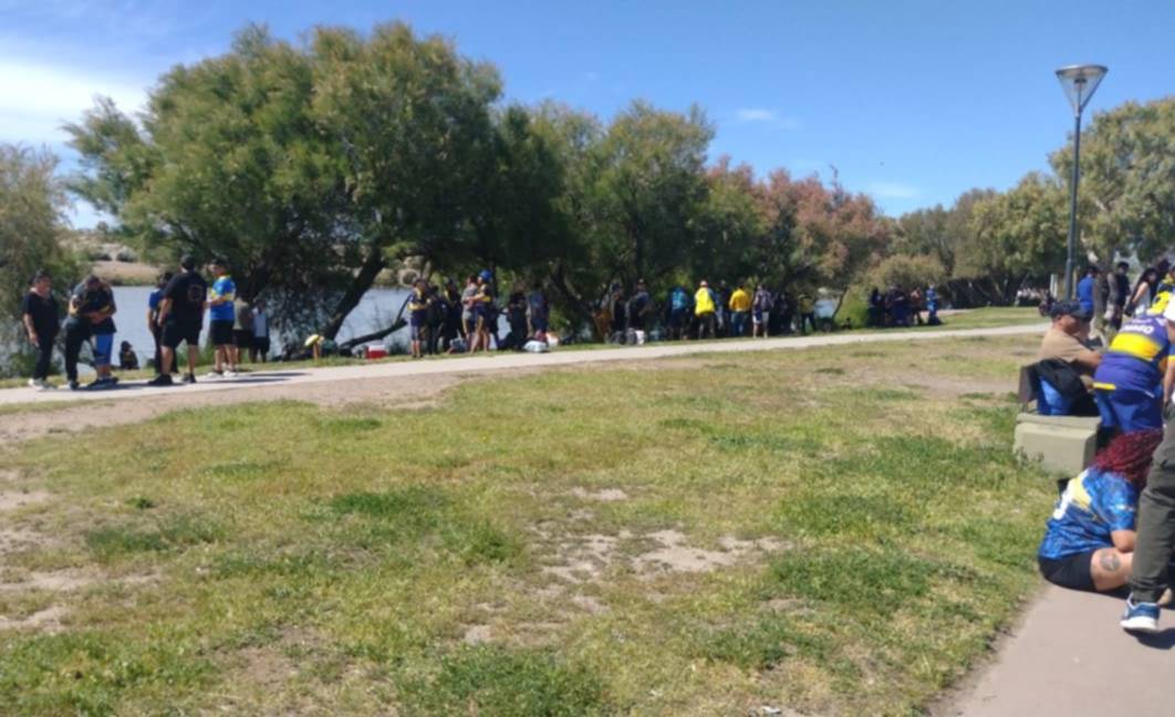 Hinchas de Boca de Trelew víctimas de estafa antes del Superclásico