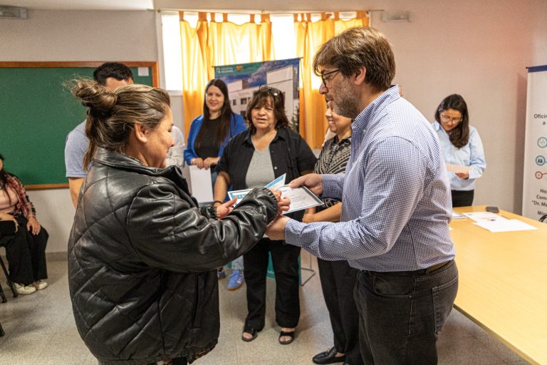Comodoro: el Municipio entregó certificados de BPM a personas en rehabilitación psicosocial