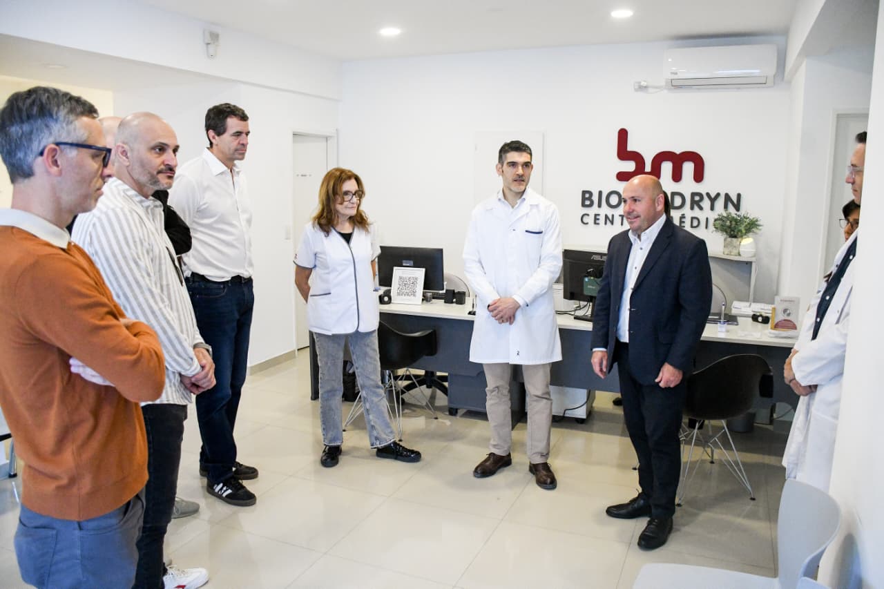 Gustavo Sastre recorrió «Biomadryn»: el centro médico que consolida a Puerto Madryn como polo patagónico en estudios genéticos