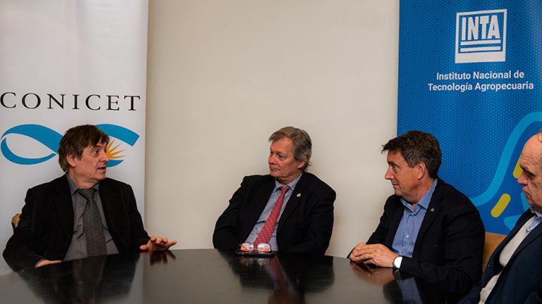 Científicos del CONICET avanzan con una plataforma agrícola inédita
