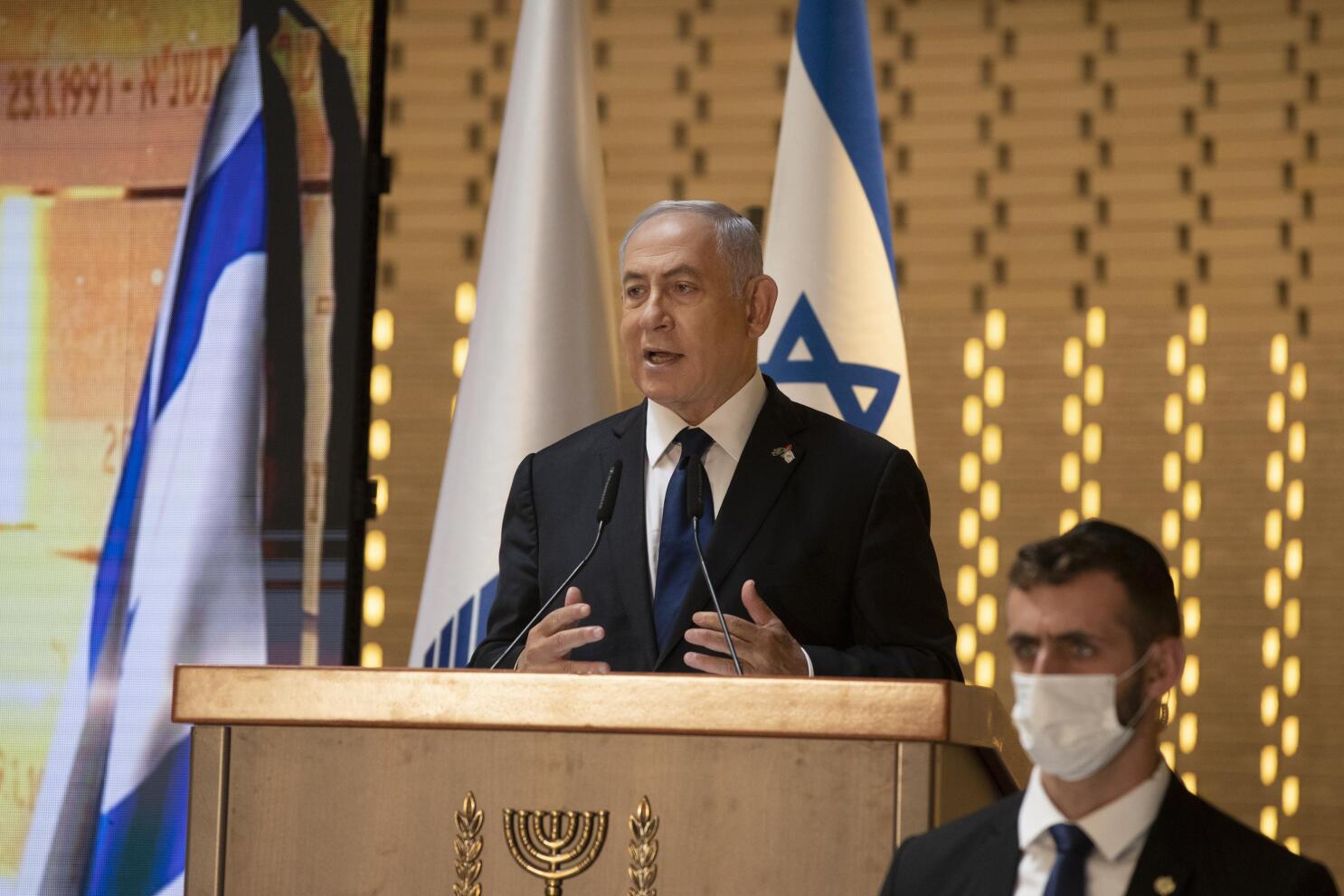 Netanyahu pide un indulto y vuelve a tensar la escena política de Israel