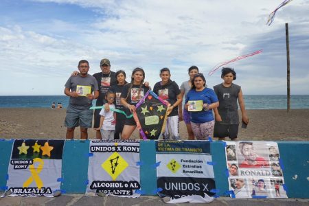 Rawson y Estrellas Amarillas realizaron jornada de concientización vial en Playa Unión