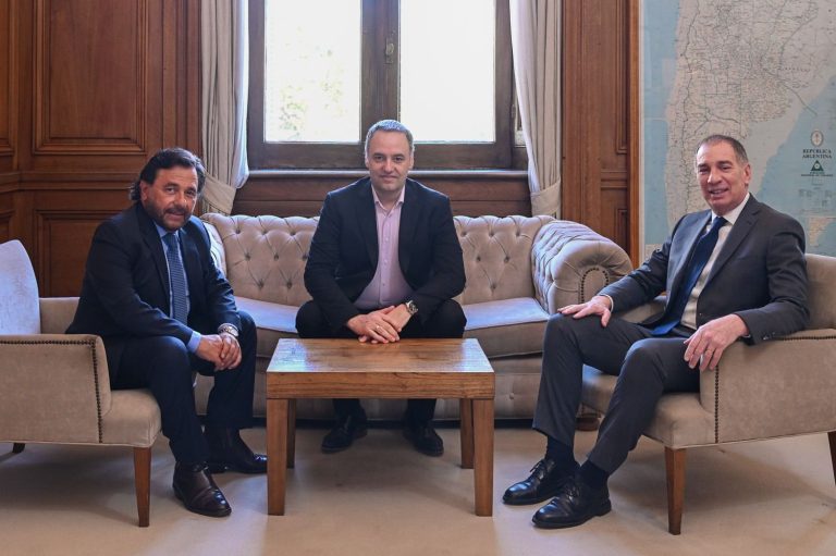 Gobierno avanza en pactos clave para impulsar reformas y el Presupuesto 2026