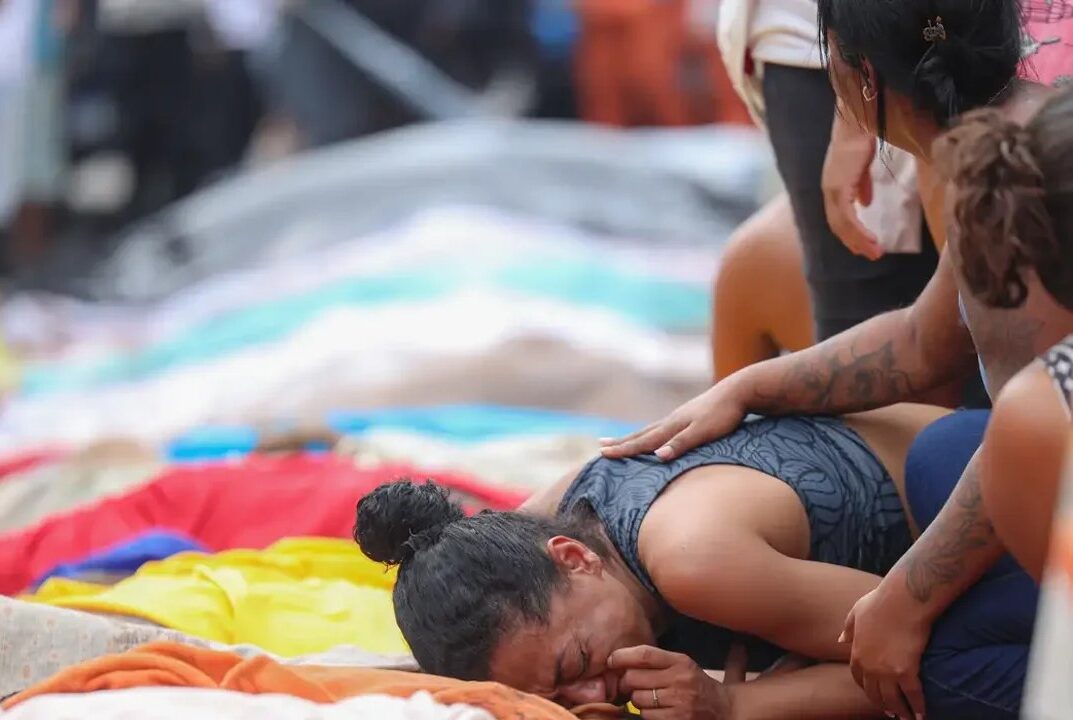 Brasil traslada a jefes del Comando Vermelho tras operativo letal