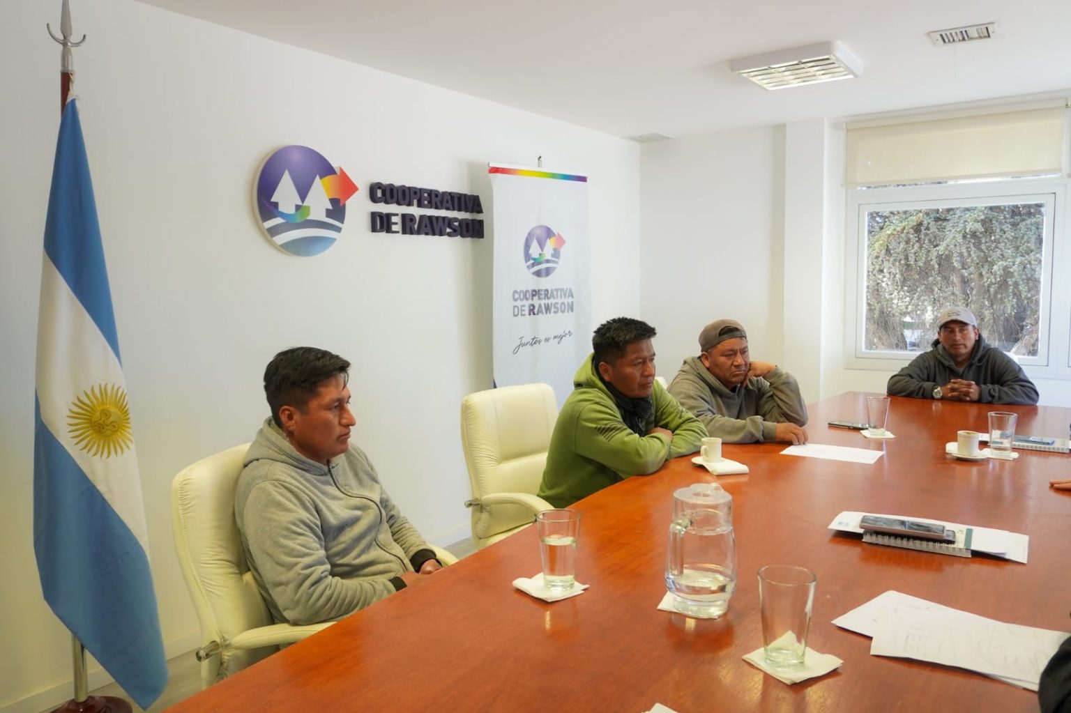 La Cooperativa avanza con servicios esenciales para el Loteo Boliviano en Rawson