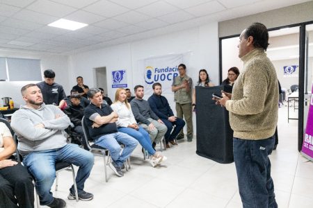 Capacitación en máquinas viales: se concretó la entrega de certificados en Comodoro