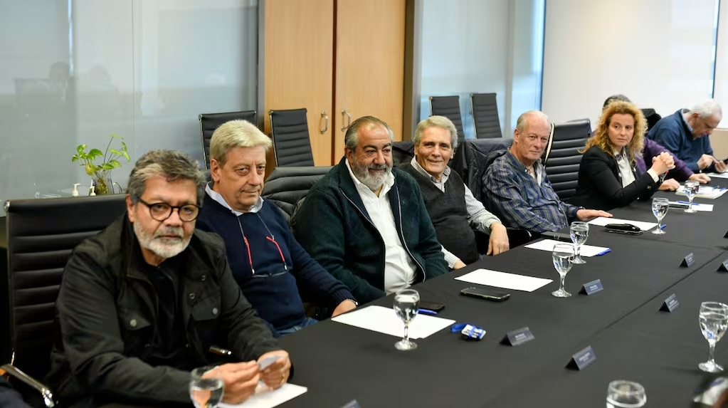 En la CGT aseguran que debatirán con el Gobierno la reforma laboral, pero advierten: «Si nos cierran la puerta, reaccionaremos»
