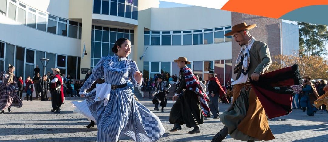 Rawson celebra el Día de la Tradición con música, danza y sabores típicos