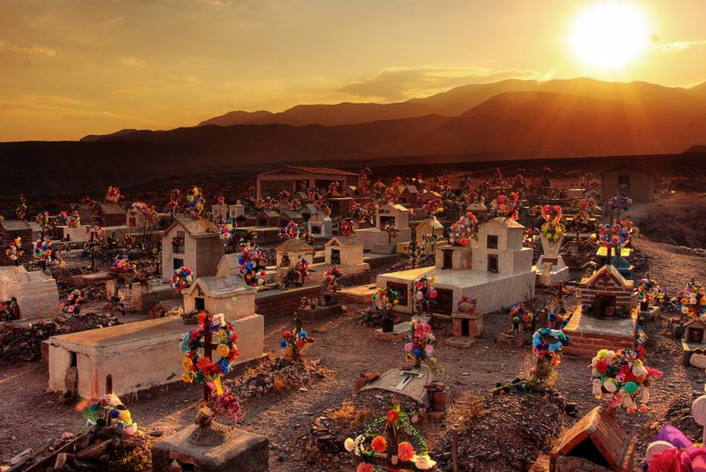 Del boom de Halloween al desconocimiento sobre el Día de los Muertos: ¿cómo y dónde se celebra en Argentina?