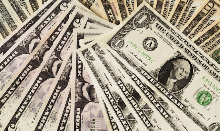 El dólar blue sube y el oficial se acerca a los $1.500 en una semana inestable