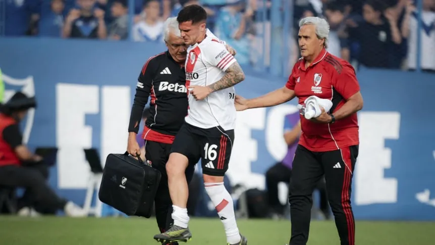 Bustos se desgarró y será baja en River para los playoffs