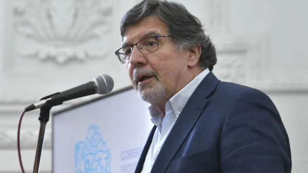 Sileoni: «Me voy del cargo, pero sin conflicto con nadie»