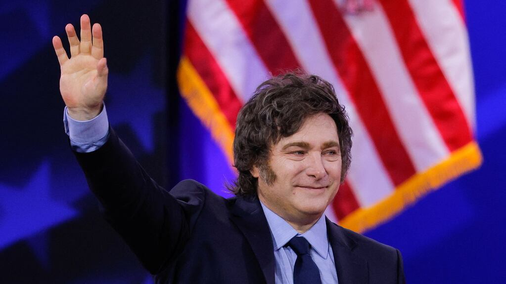 Milei convocará a los gobernadores tras las reuniones “mano a mano” de Santilli