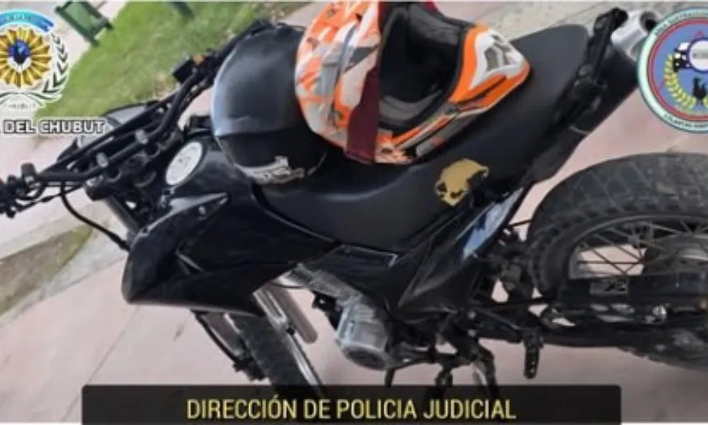 Recuperan dos motos robadas en operativos policiales en Trelew