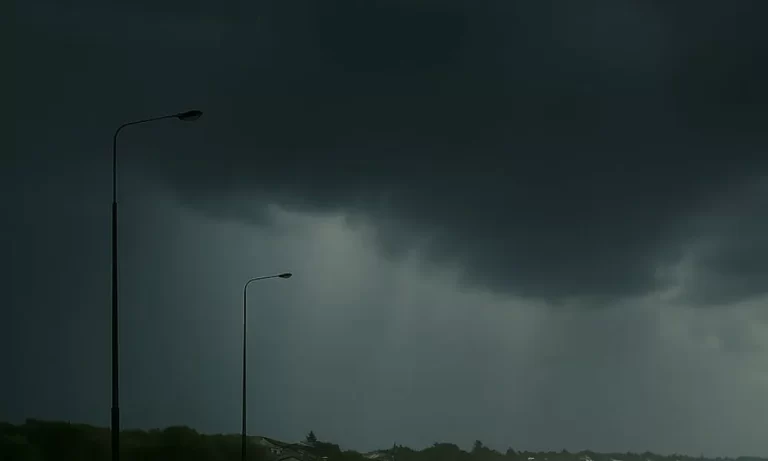 Alerta en Chubut: Tormentas y vientos de 70 km/h este jueves