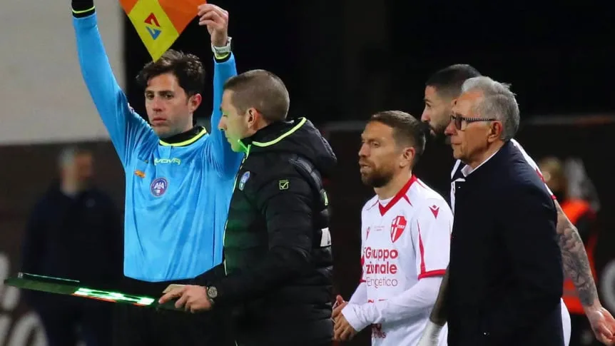 Papu Gómez vuelve a jugar tras 776 días de sanción