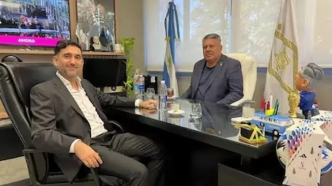 Caso ANDIS: La Justicia allanó las oficinas de un financista cercano al «Chiqui» Tapia