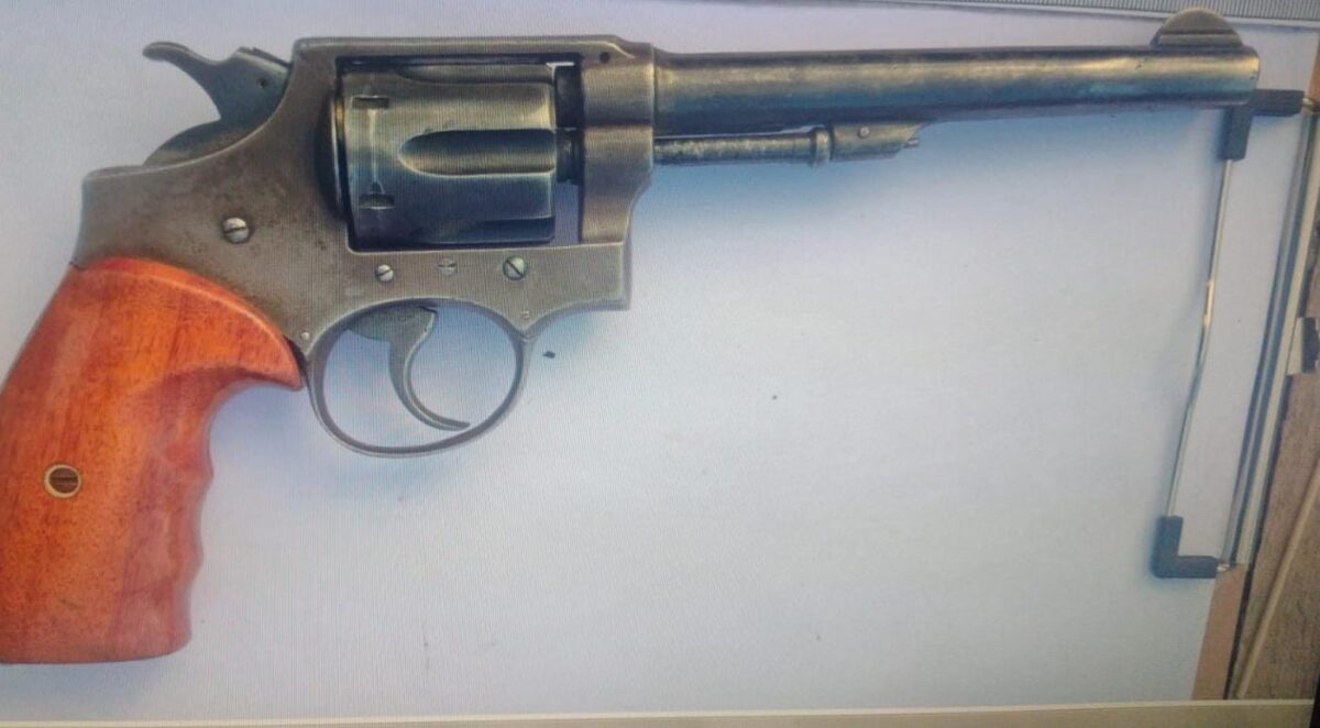 En Trelew: Detienen a un conductor alcoholizado y secuestran un arma durante un operativo