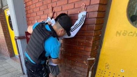 Trelew: Detuvieron en la terminal a un hombre que agredió y robó a su expareja