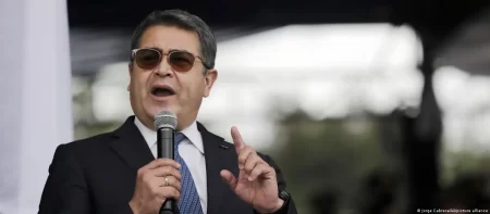 Fiscal de Honduras pide capturar al expresidente Juan Orlando Hernández