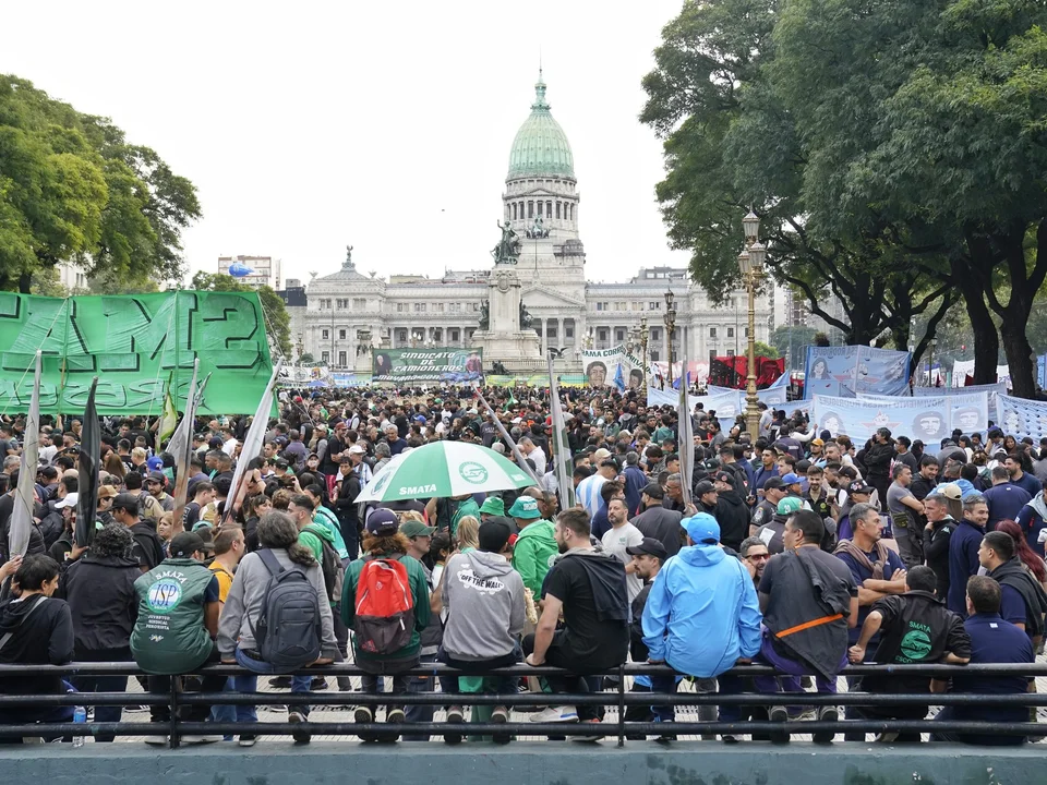 La CGT busca presionar todavía más contra la reforma laboral con la movilización masiva de hoy en todo el país