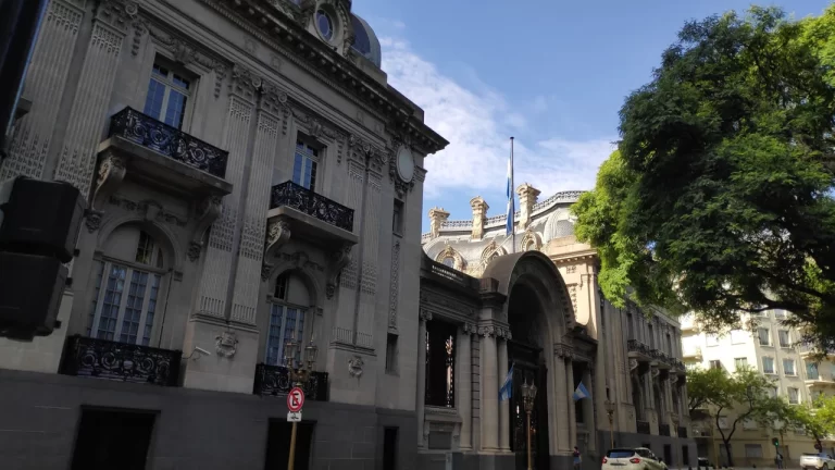 Carrera diplomática: requisitos, fechas y exámenes para el nuevo concurso de Cancillería