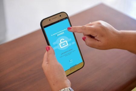 AUH con aumento y Tarjeta Alimentar: ¿Cómo cobrar $402.000?