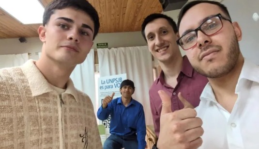 App inclusiva creada por estudiantes de Chubut traduce lengua de señas a texto y voz