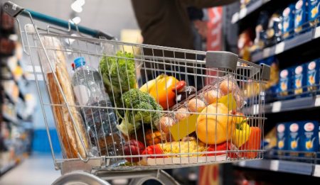 Argentina todavía es cara en dólares: autos, alimentos y electrodomésticos lideran el ranking