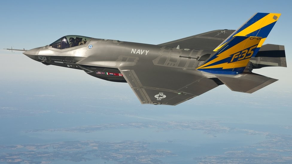 Tensión en el Caribe: aviones militares de EE.UU. sobrevolaron Venezuela