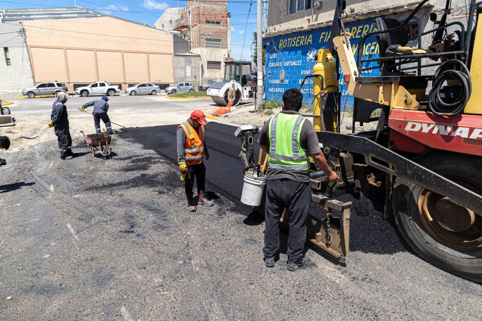 Comodoro Rivadavia avanza con la pavimentación en el barrio San Cayetano