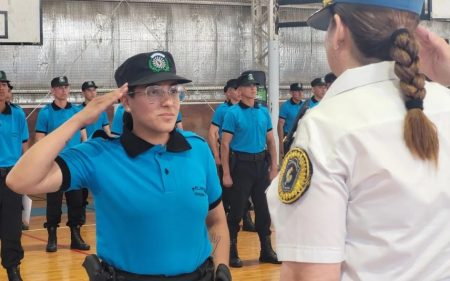 Comodoro Rivadavia: ceremonia de egreso de nuevos agentes de la Policía del Chubut