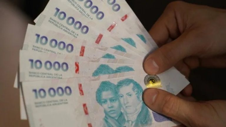 Empleados de comercio iniciarán 2026 con aumento y un gran bono extraordinario