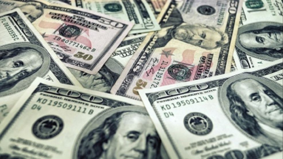 El dólar blue arranca diciembre con variaciones en todas las cotizaciones