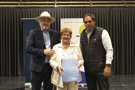 Othar Macharashvili encabezó el acto por el Día del Jubilado Municipal en Comodoro