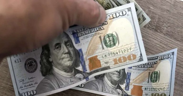 Gobierno ajusta bandas del dólar y respalda acumulación de reservas